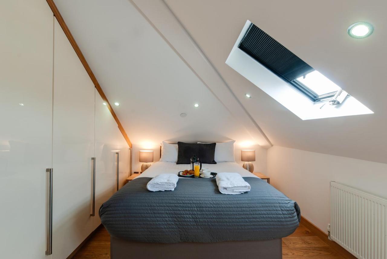 Apartment Base Serviced - Sir Thomas Street