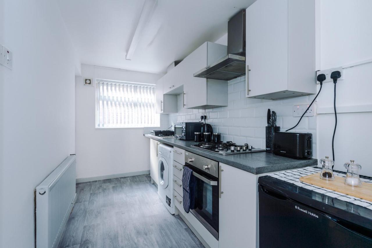 Snug Anfield House, Entire With Free Wifi & Netflix Liverpool