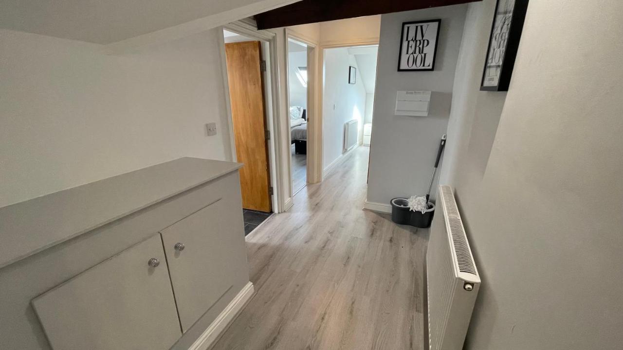Ryan Air I - Lfc Apartment Liverpool