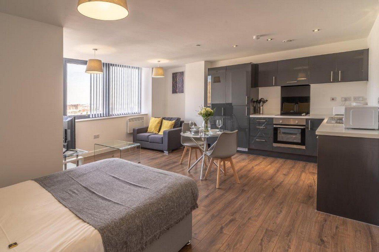 Dream Silkhouse Court Aparthotel 4*