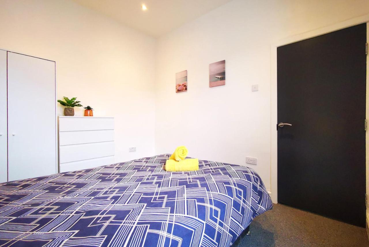 Holiday home Spacious Townhouse 5 Mins To Centre With Free Parking Liverpool