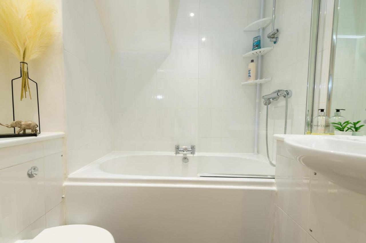 Lovely Two Floor Flat In The Center * Liverpool