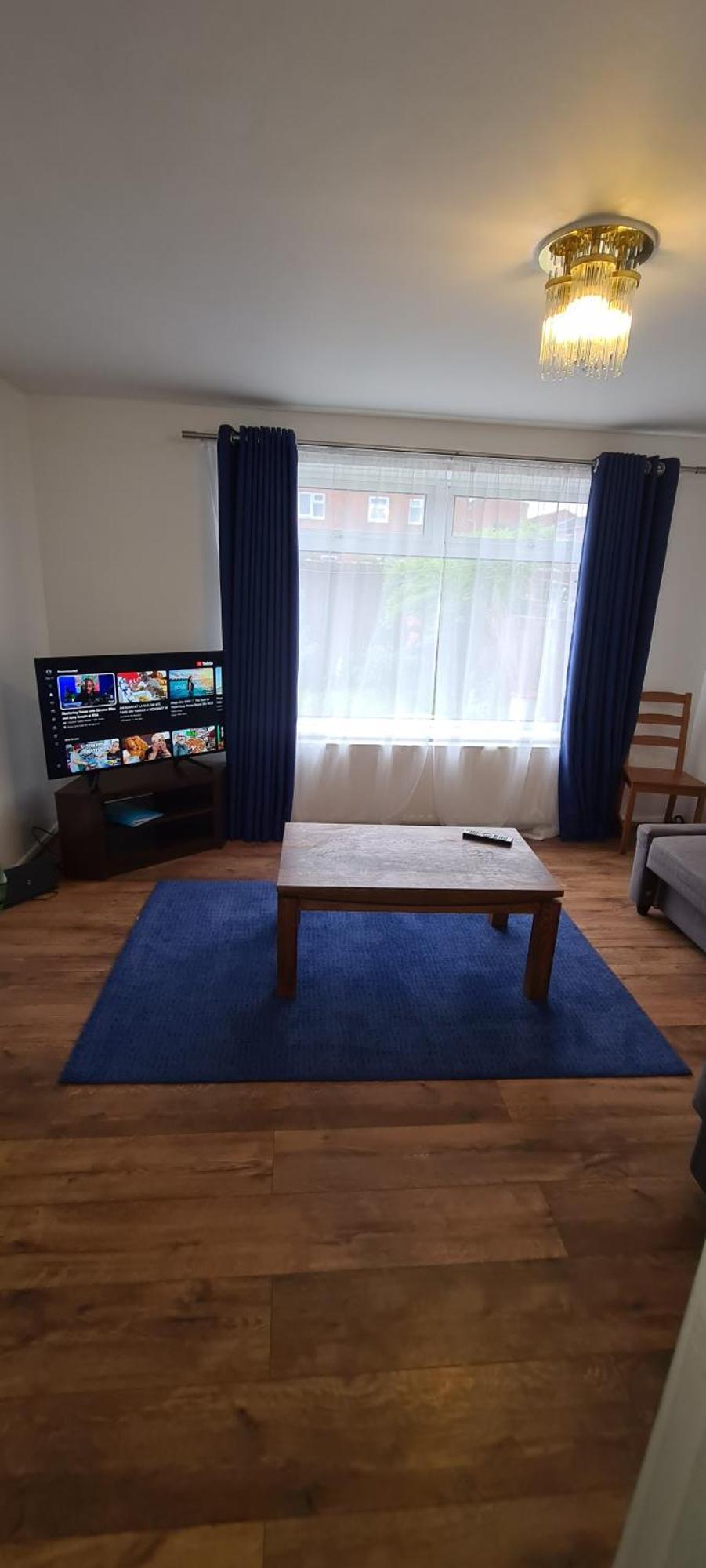Lovely House 6 Mins Drive To Town Sleeps 1 To 6 Apartment