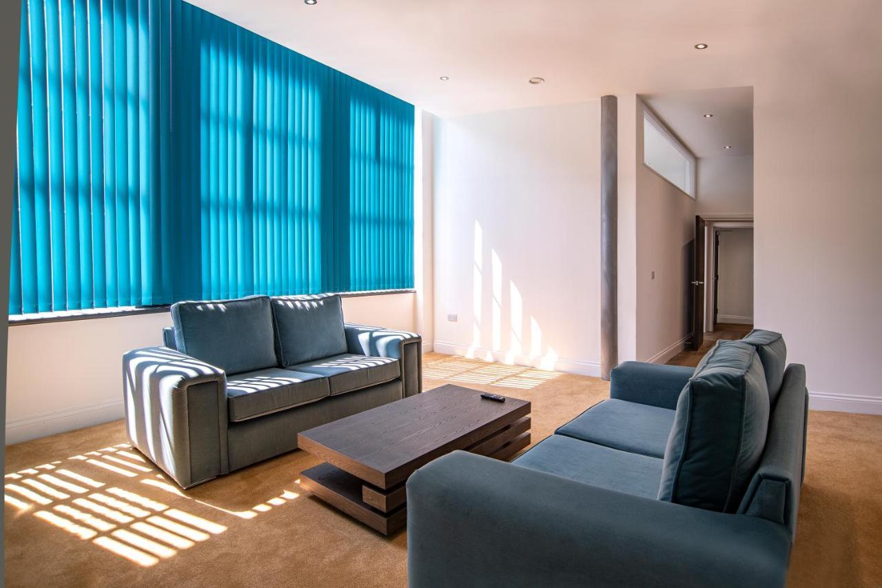 The Castle Collection - 5 Union Court Apartment Liverpool