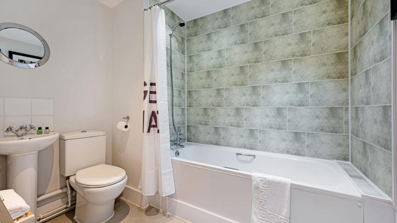 Host & - Knowledge Quarter Apartment