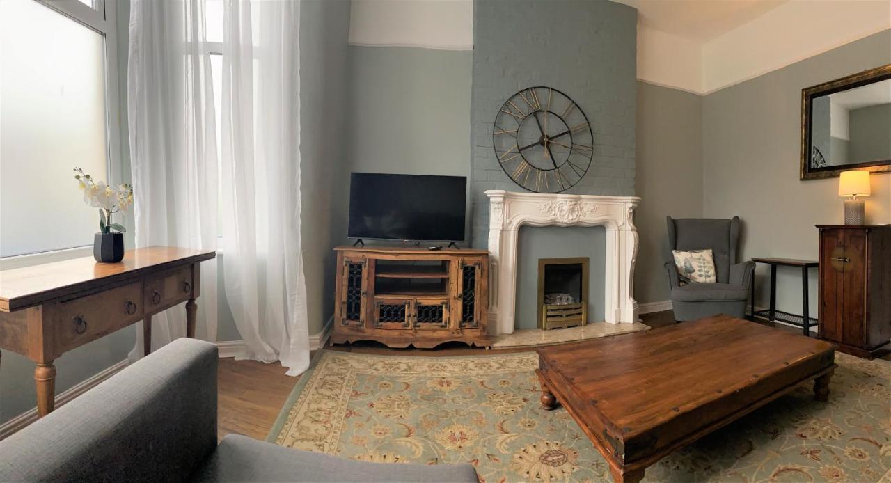 Lovely Victorian House Near Centre Holiday home Liverpool