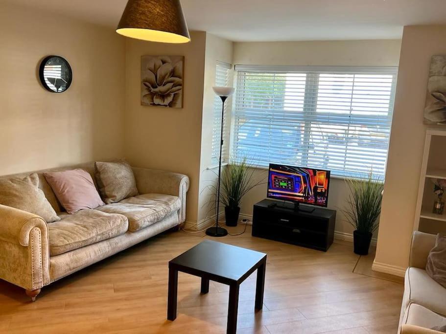 Apartment Chancellor Nr Uni/hosp/cityctr & Amenities