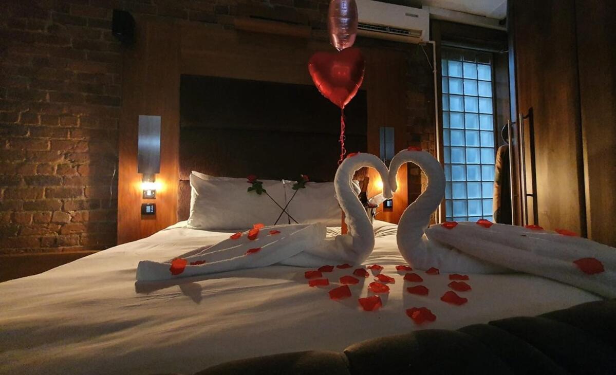 The Famous Floor Sleeps 26 And Group Acc Sleeps30 * Liverpool