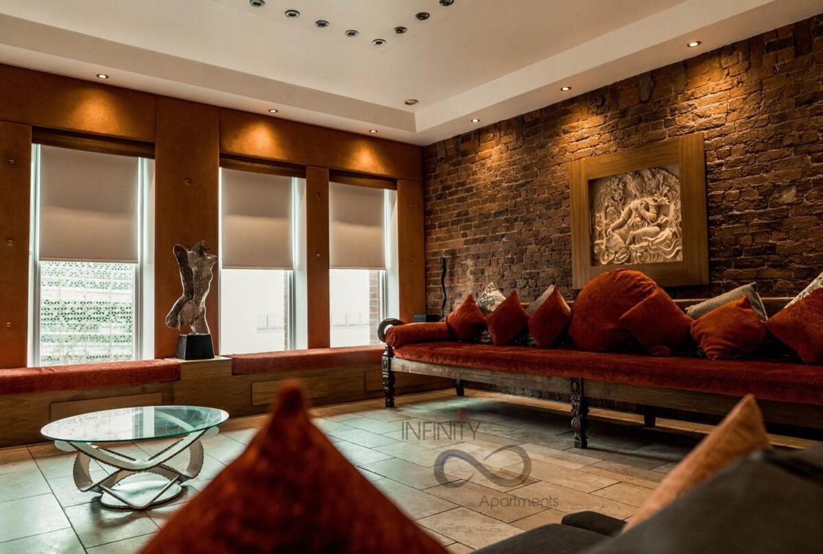 The Famous Floor Sleeps 26 And Group Acc Sleeps30 Apartment *