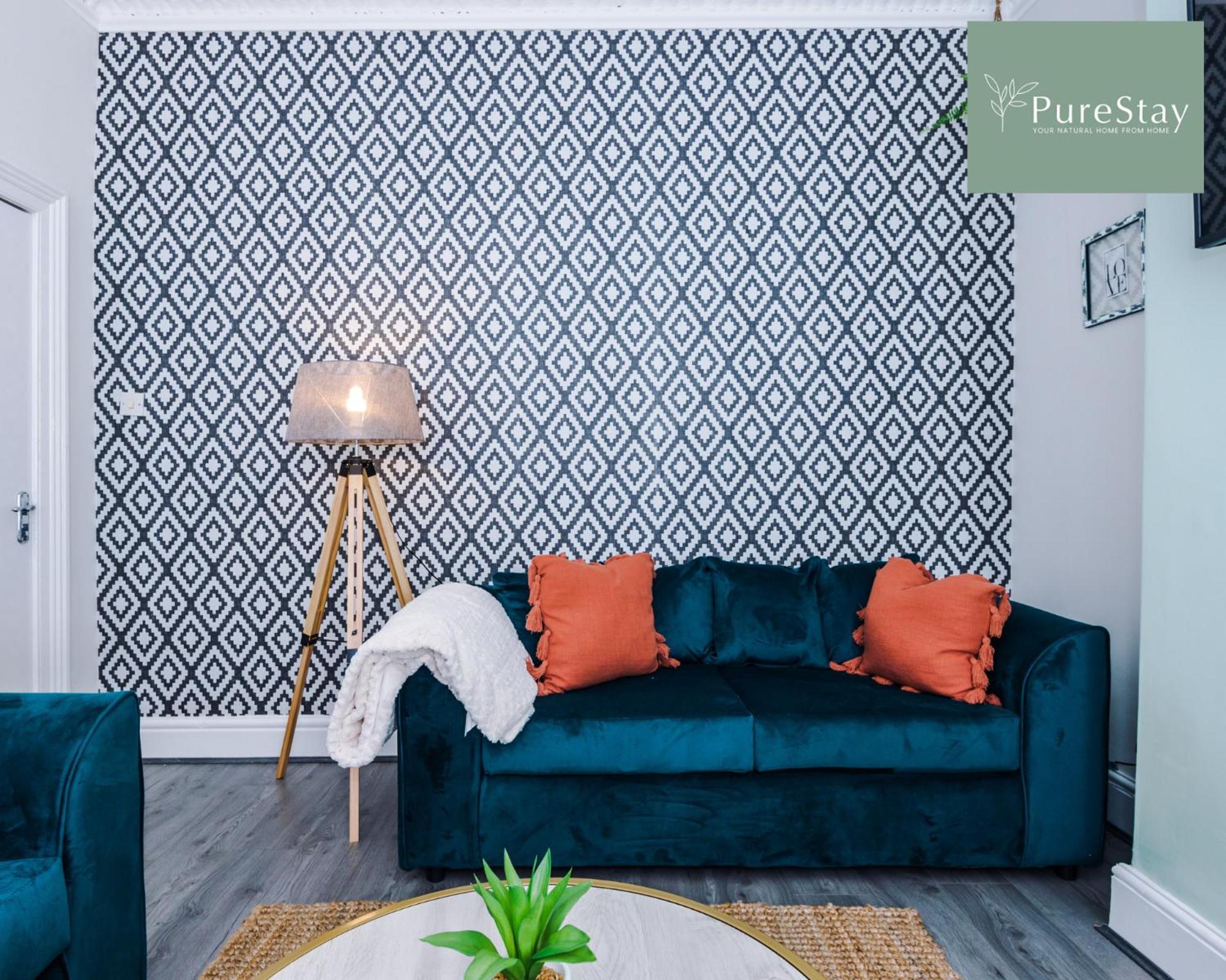 Perfect Contractor House In Liverpool With 7 Beds By Purestay - 7 Night Min