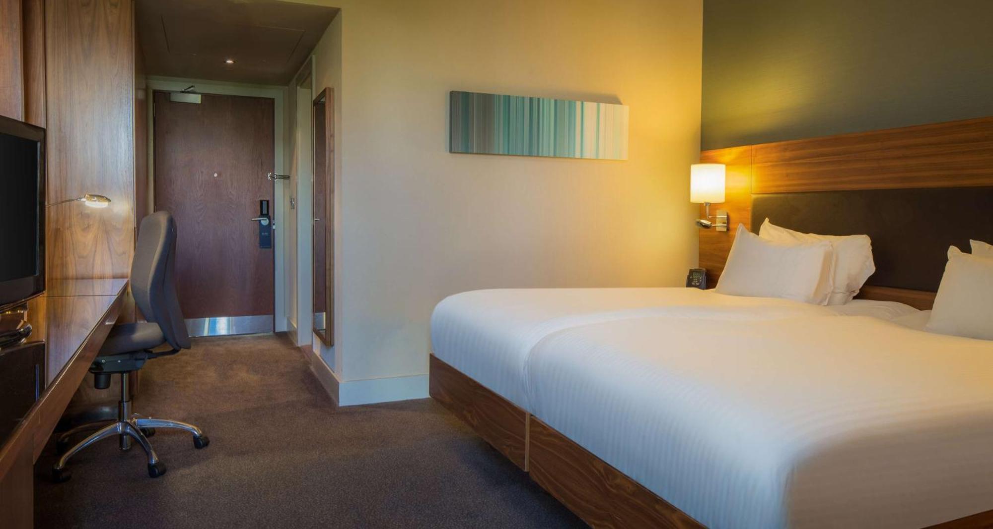 Hilton Centre 4*