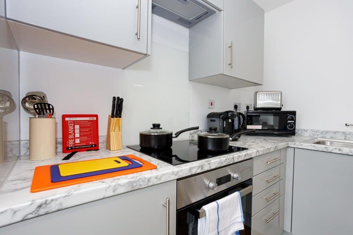 Charming Studio In Central Apartment *