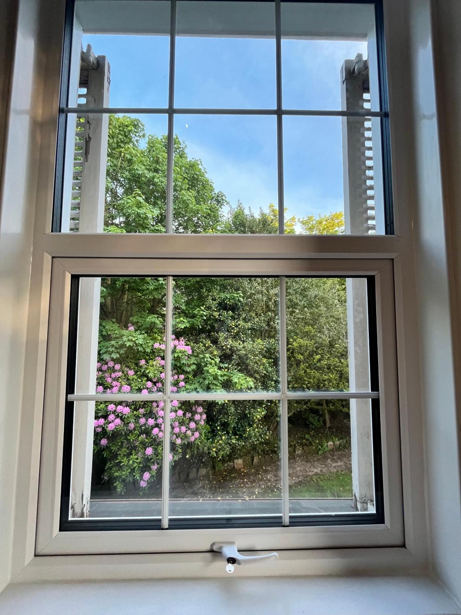 Mossley Hill Retreat Guest house *
