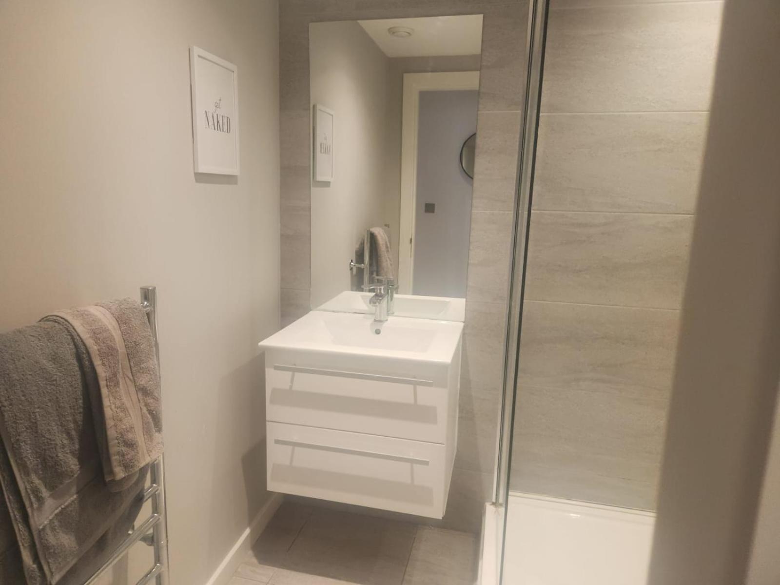 L2 Luxury Living * Liverpool