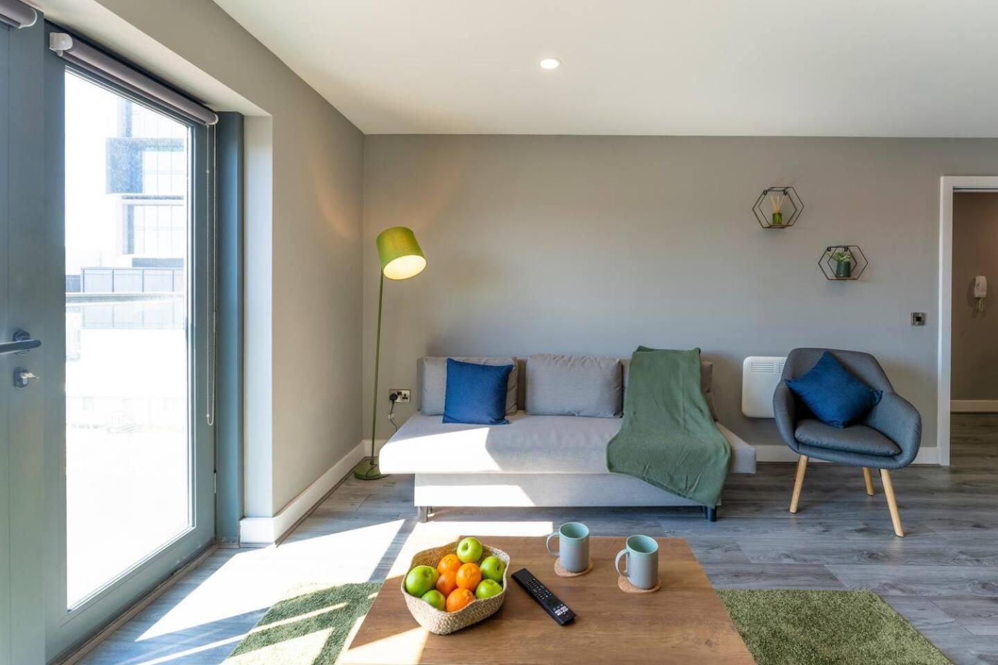 Monarchs Quay 2-bed Flat By Waterfront Apartment *