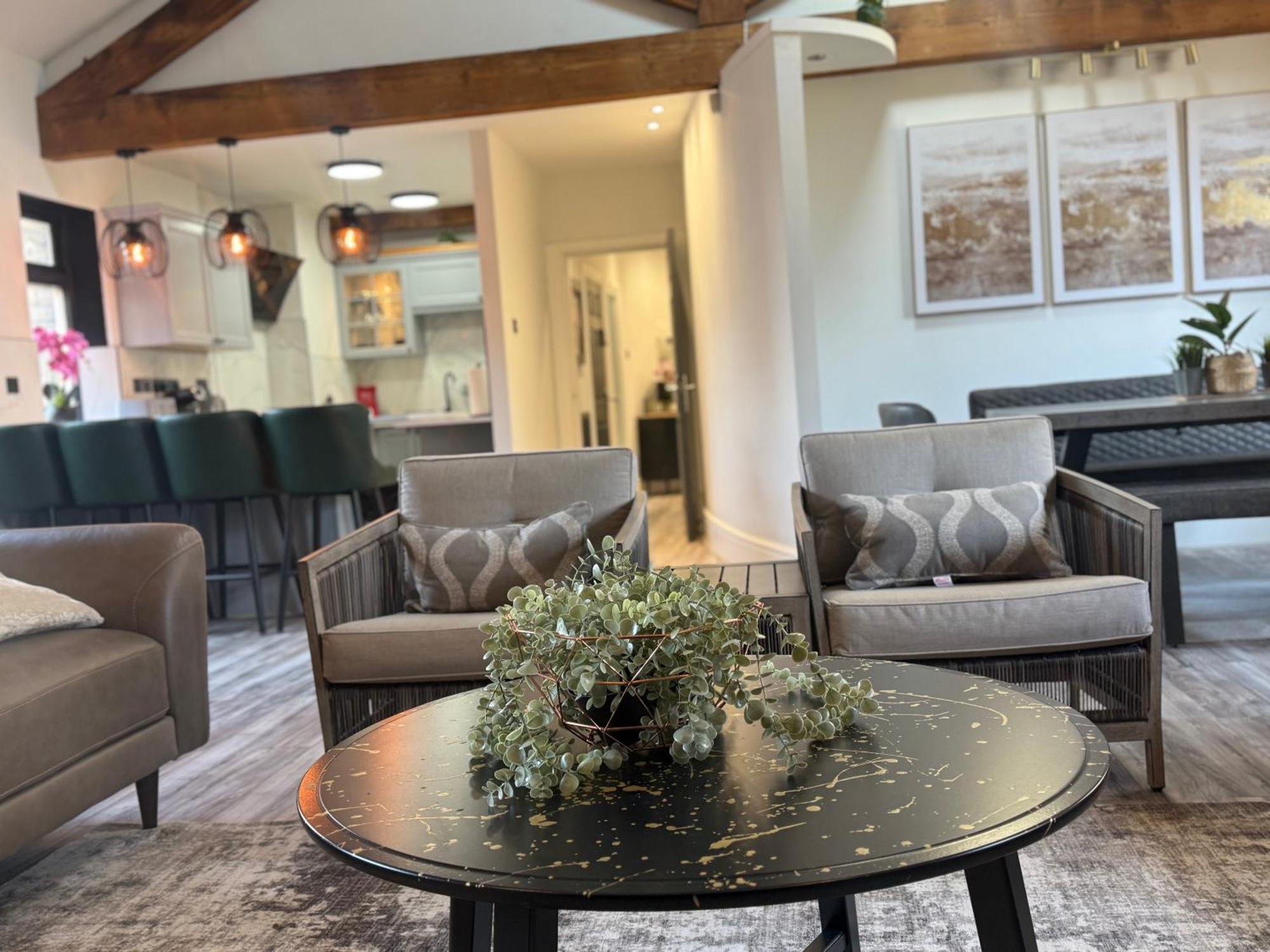 Stylish Centre Penthouse Liverpool