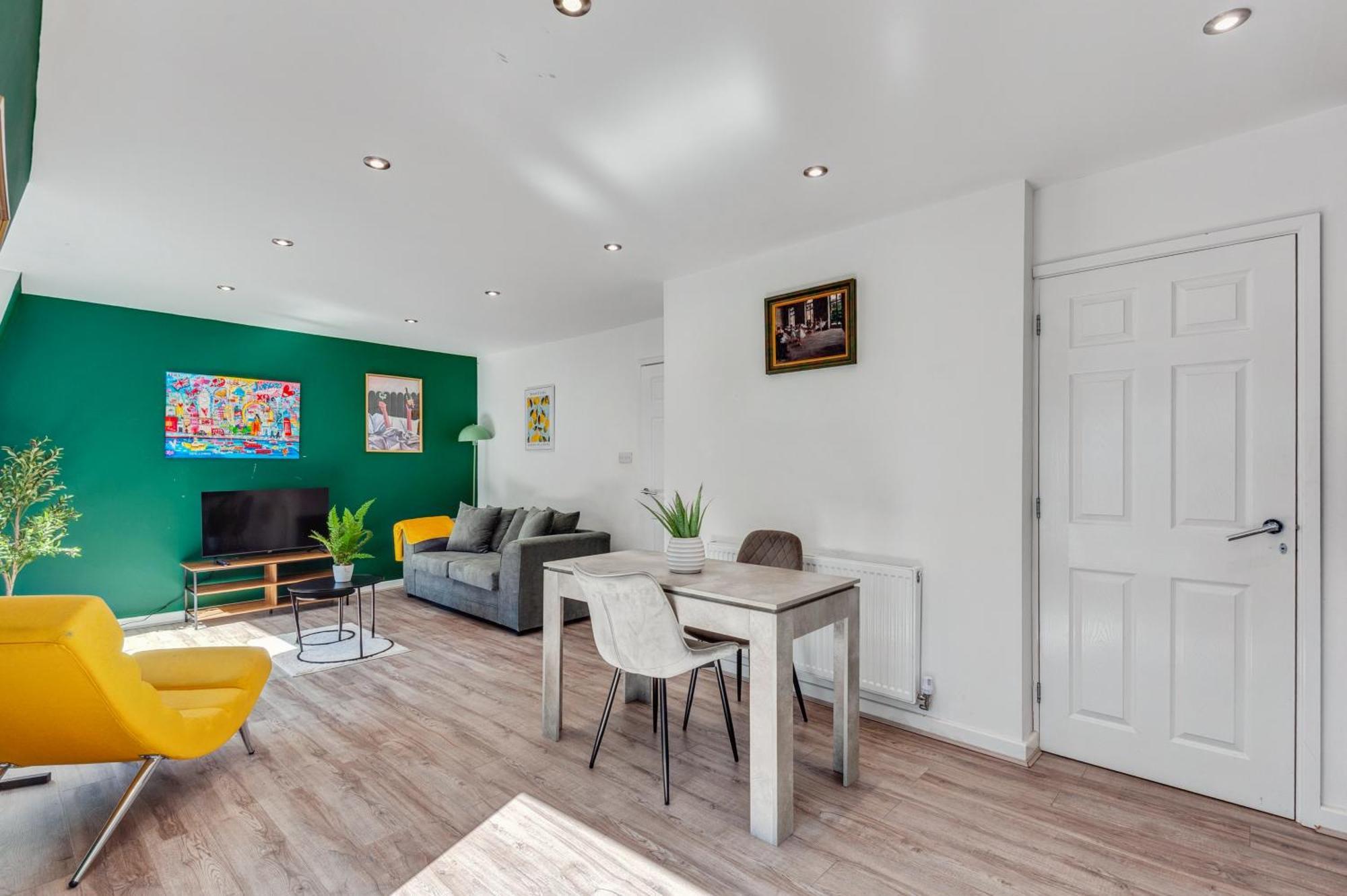 Retreat Apartment *