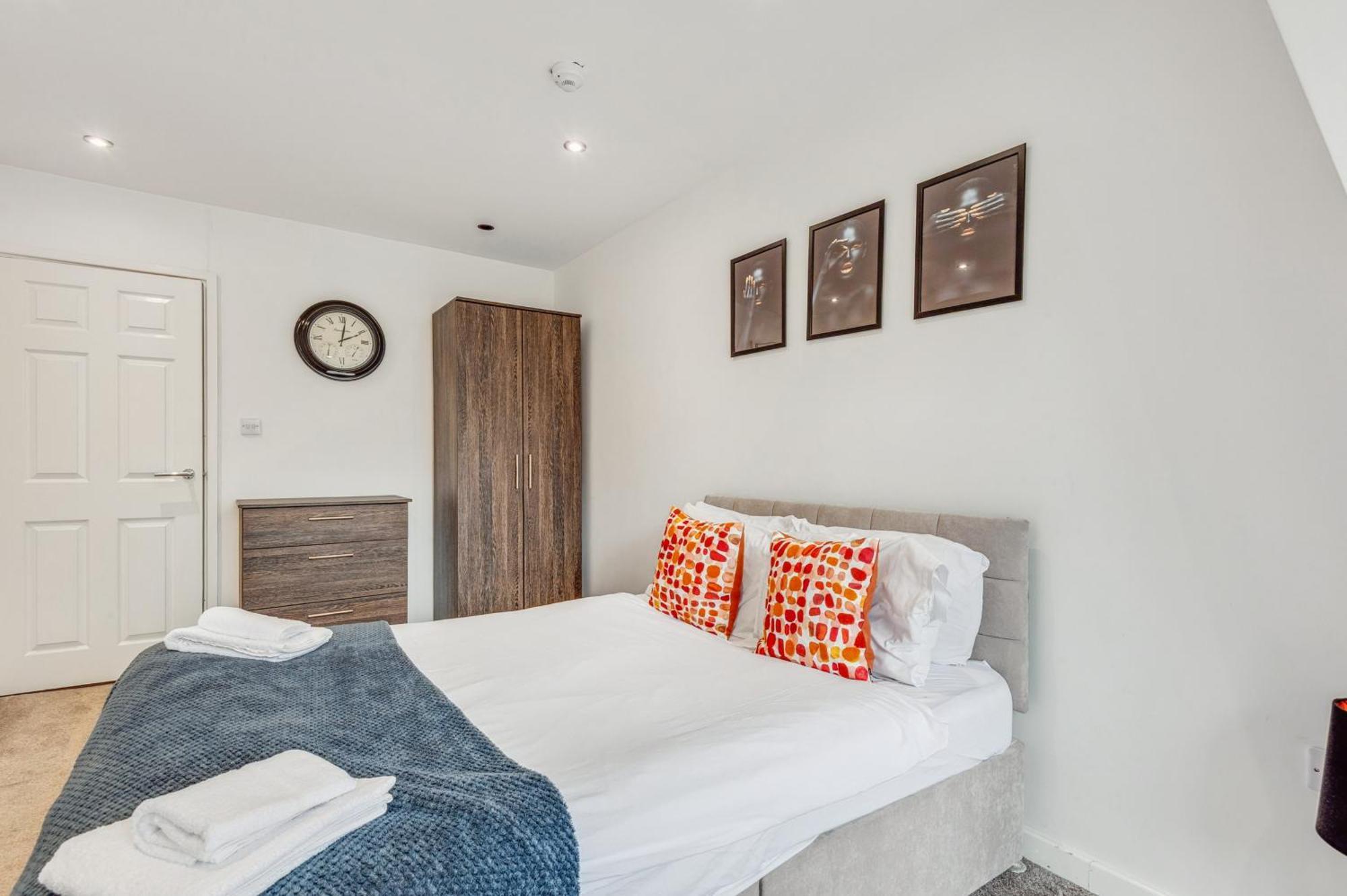 Apartment Retreat