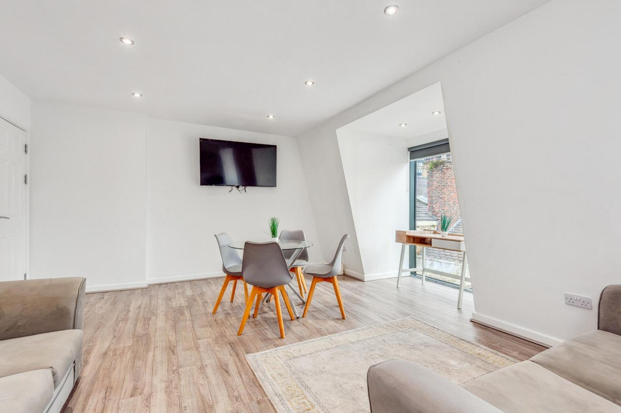 Apartment Retreat