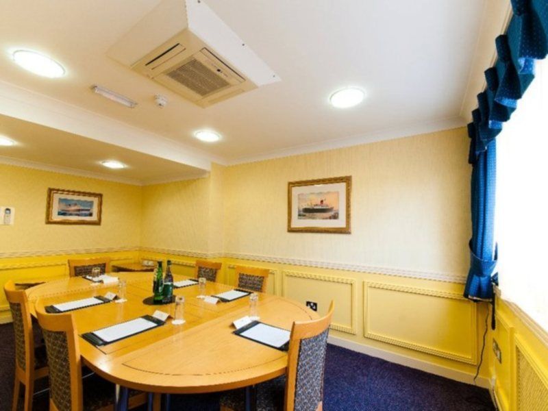 The Liner At Hotel 3*