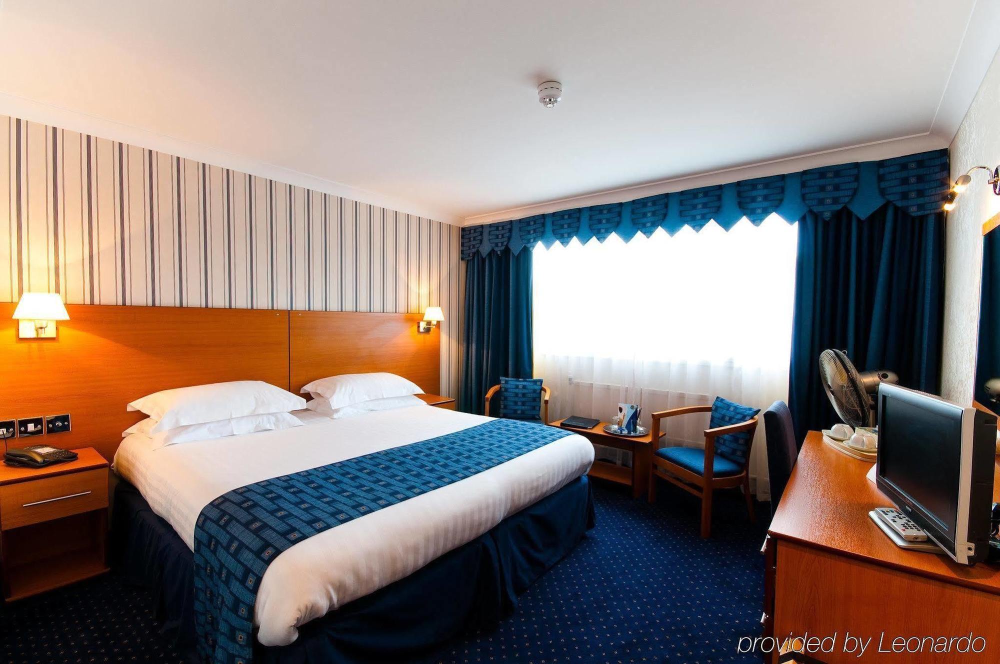 Hotel The Liner At 3*