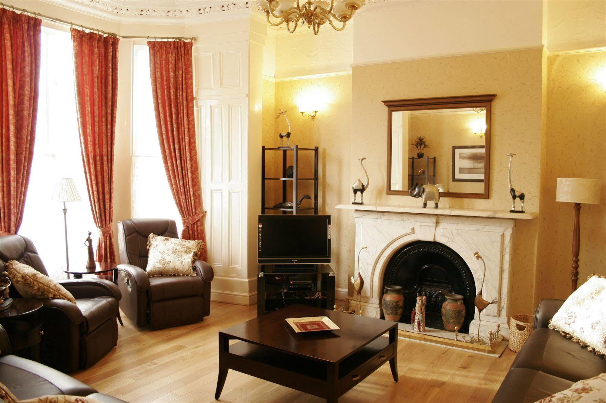 Beech Mount - Free Parking Hotel 3*