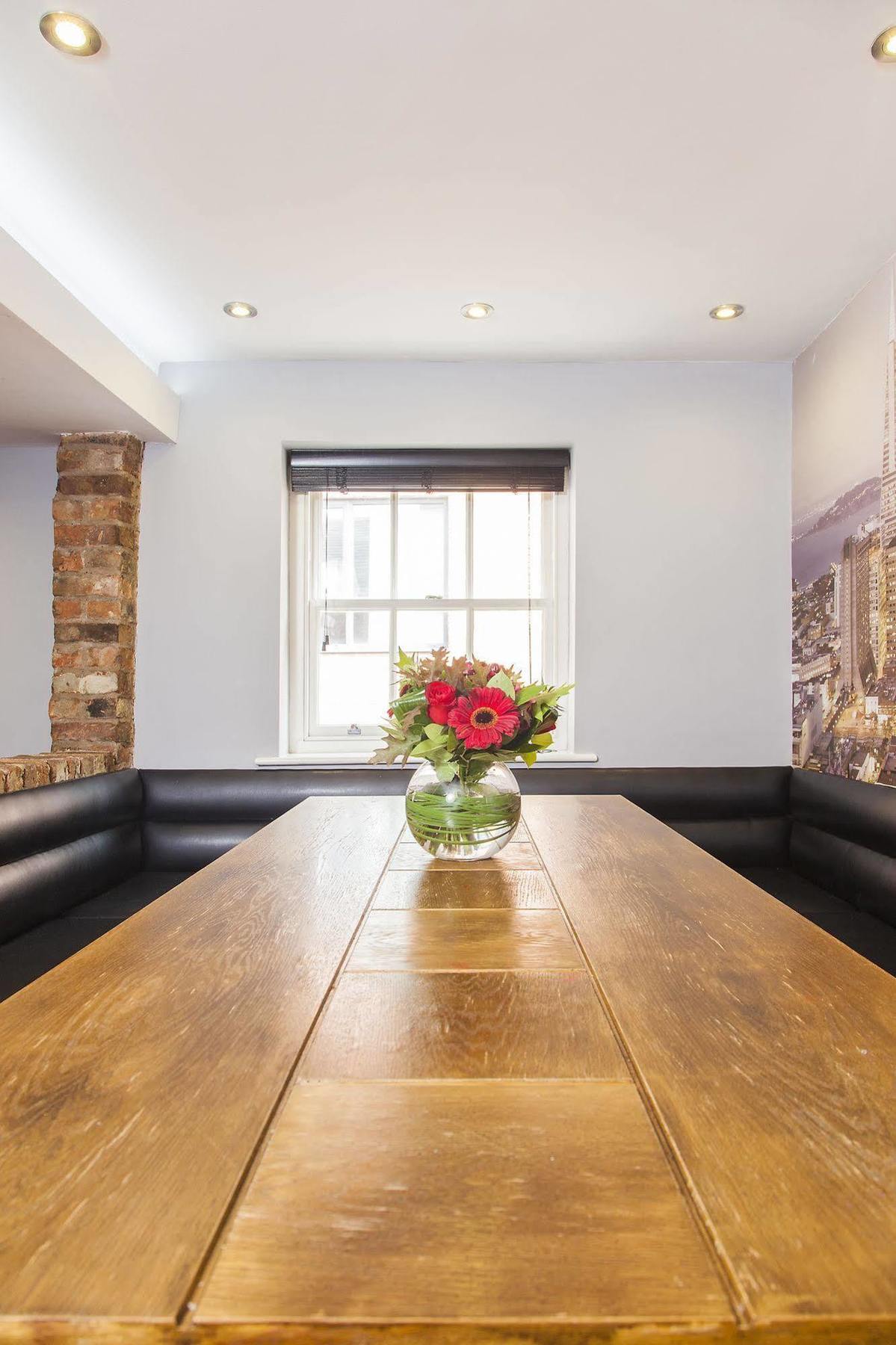 Apartment Epic - Campbell Street 4*