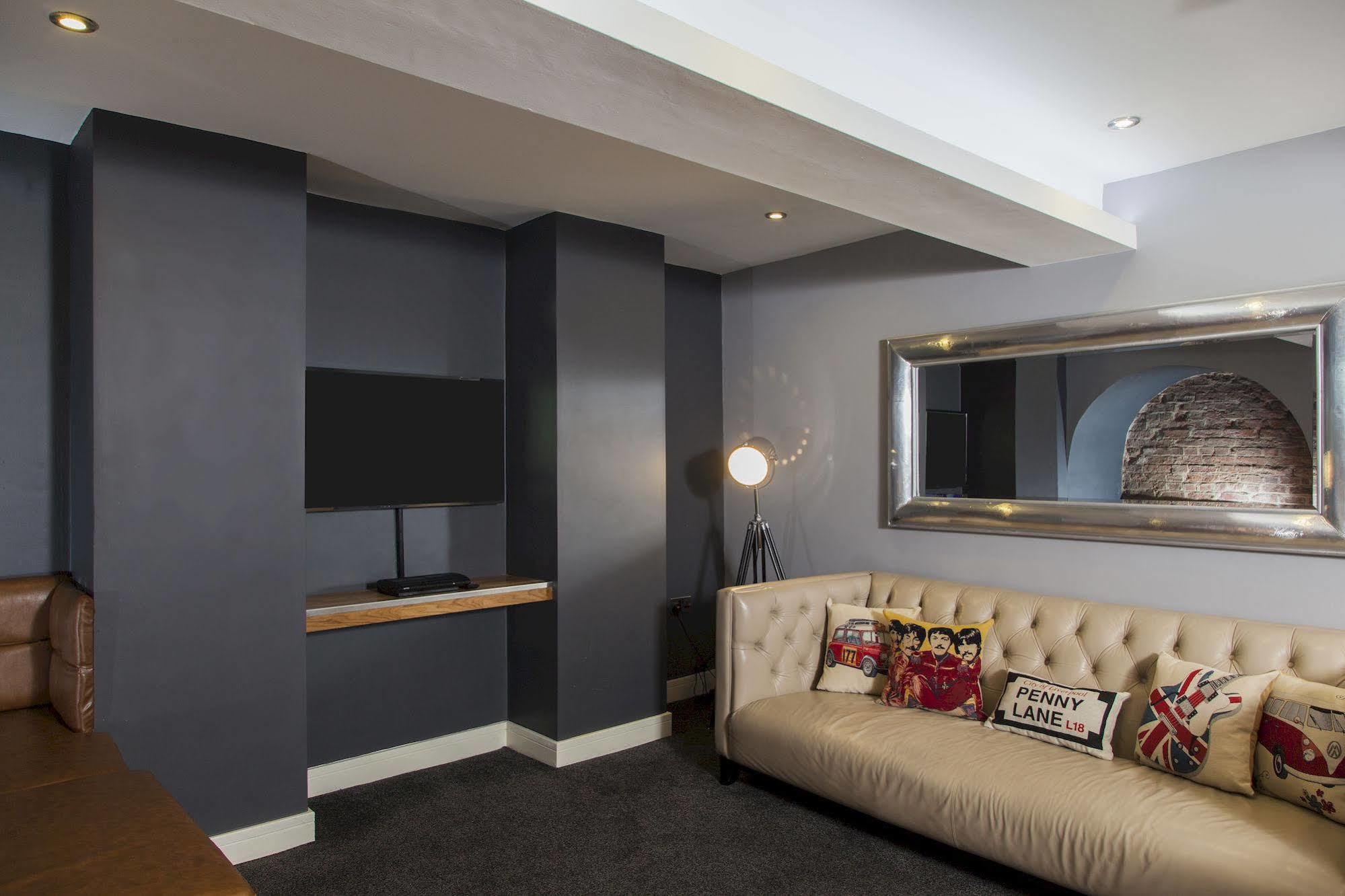 Epic - Campbell Street Apartment 4*