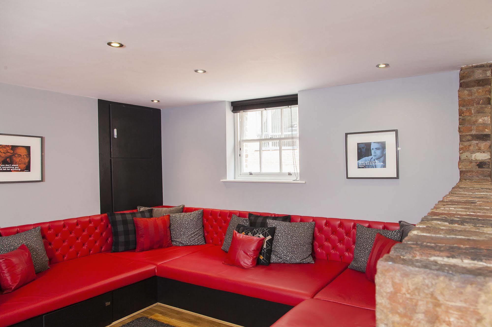 Apartment Epic - Campbell Street 4*