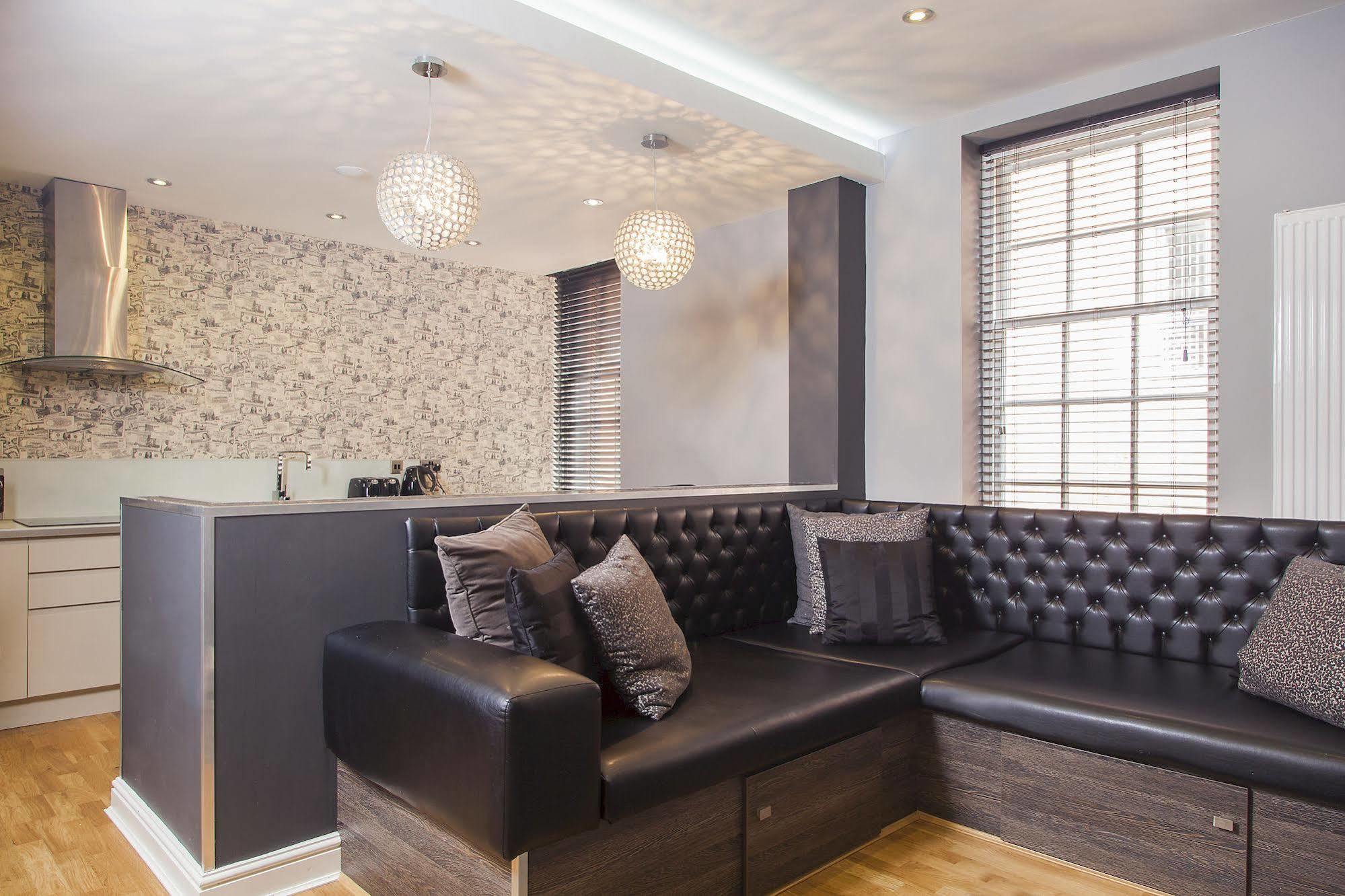 Epic - Campbell Street Apartment 4*