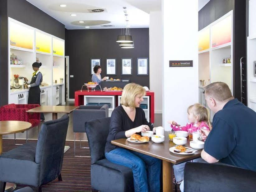 Hampton By Hilton Centre Hotel 3*