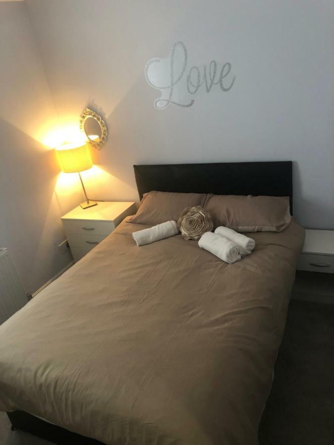 Cheapsleepz 49 Moscow Drive Guest house