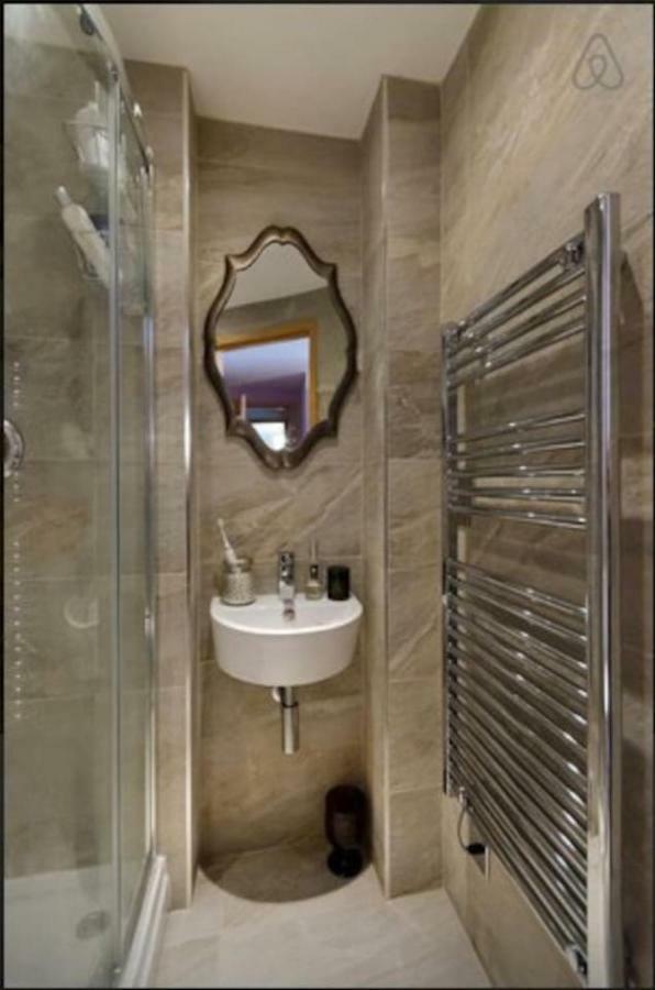 Flat 6, First Floor, Manhattan Place - Centre Liverpool