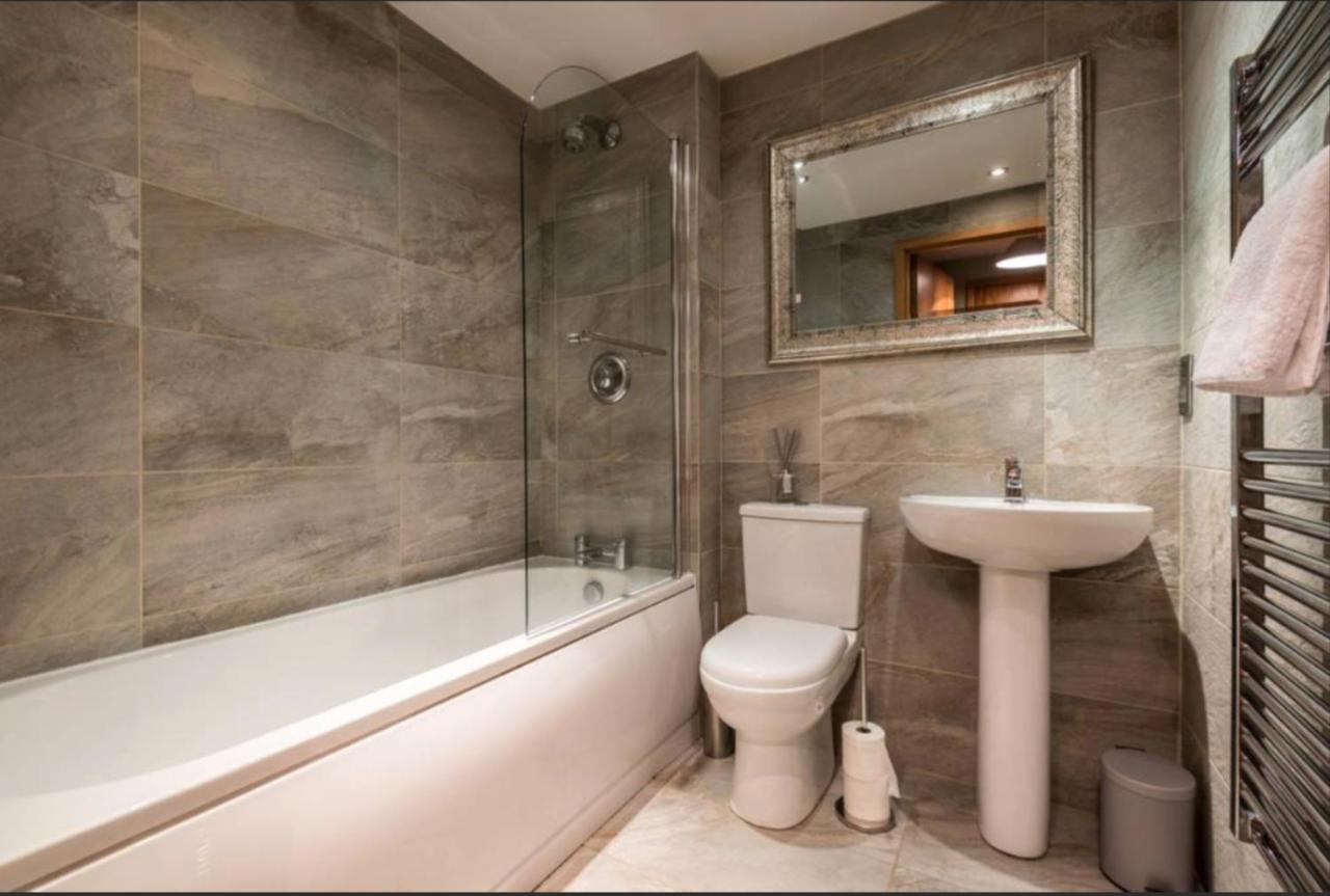 Apartment Flat 6, First Floor, Manhattan Place - Centre Liverpool