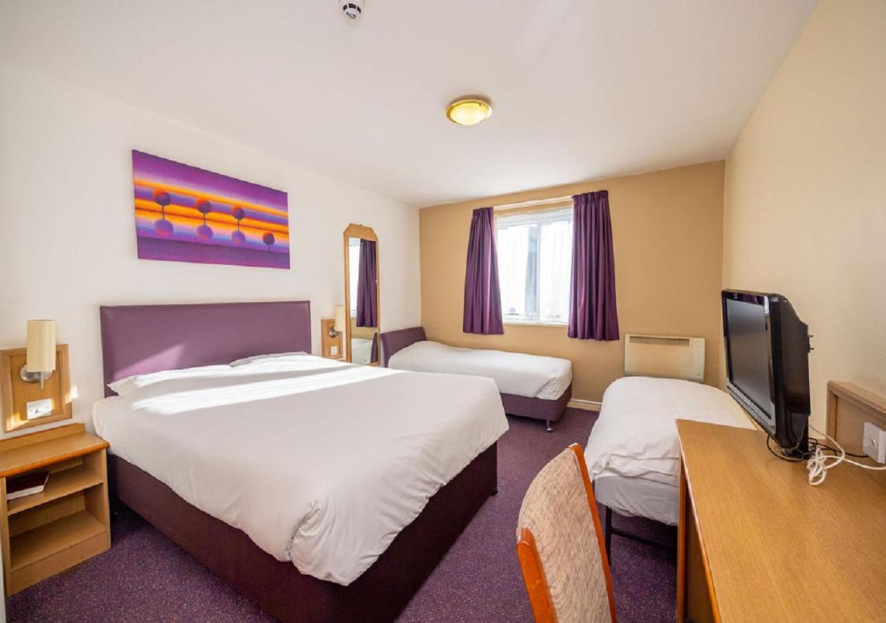 Stables Inn, Aintree Hotel