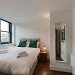 Mathew Street City Centre Apartments By Happy Days