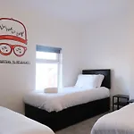 The Kop End Sa By Serviced Living Liverpool