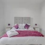 Luxury City Centre Apartment With Fantastic City Views