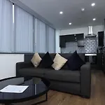 New Oxford House Apartments By Happy Days
