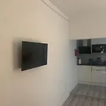 Bloomsbury House - Modern Studios Near Anfield