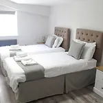 Cocoon @ International Inn + Apartments