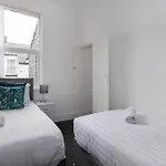 Woodbine House - Air Host And Stay - Free Parking
