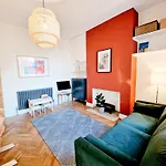 Upscale Family Home Beautiful Setting