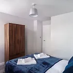 Fabulous 1 Bedroom Liverpool Apartment