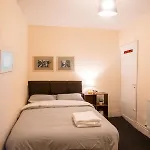 Kirkdale Apartment