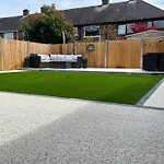 The Dooley 3-Beds Sleeps 6 Pet Friendly