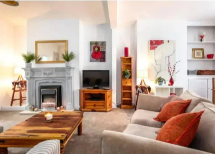 Hywel\'S Place