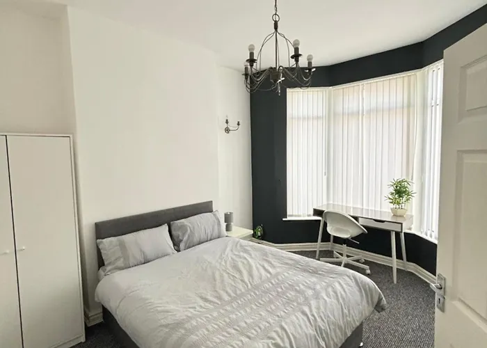 Modern Double Bedroom