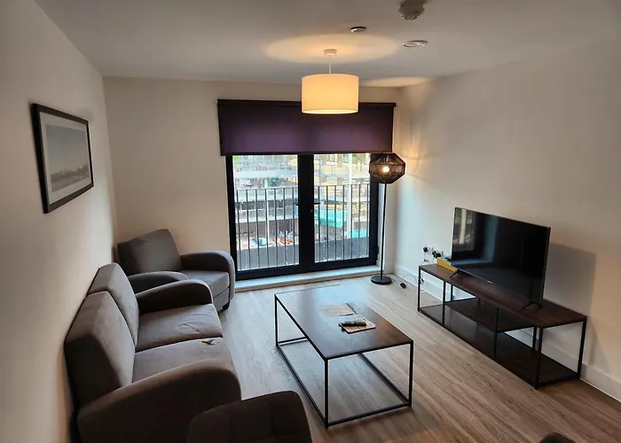 Modern & Spacious 1 Bed Apartment In Liverpool