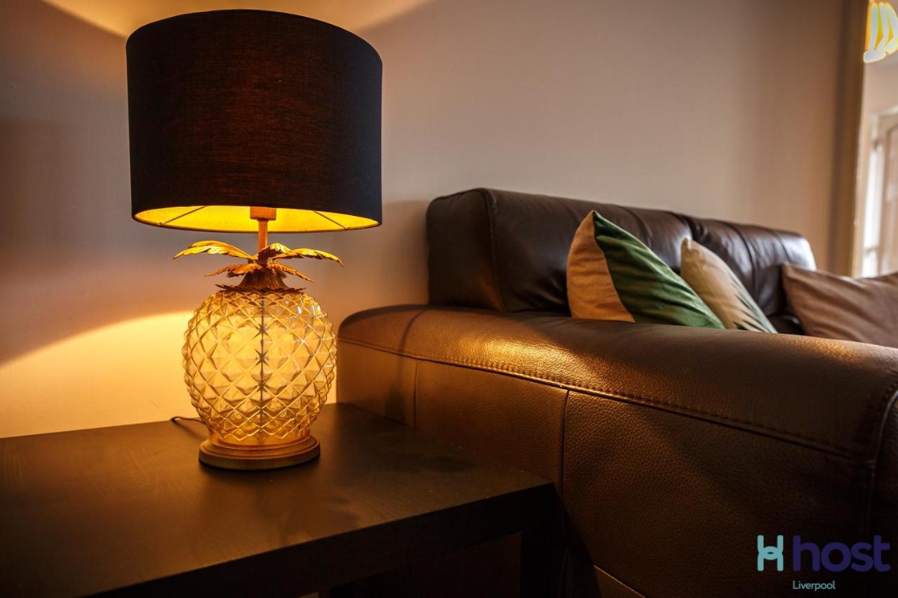 Guest house Host - In A Spacious Coliving And Coworking With Garden, And Parking Close To Centre